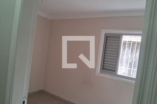 Quarto de casa à venda com 4 quartos, 200m² em Vila Rui Barbosa, São Paulo