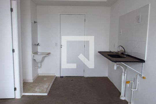 Sala / Cozinha / Área de Serviço de kitnet/studio à venda com 1 quarto, 24m² em Paraíso do Morumbi, São Paulo