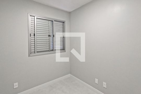 Apartamento à venda com 3 quartos, 64m² em São Domingos, São Paulo