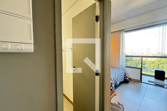 Studio de kitnet/studio para alugar com 1 quarto, 27m² em Vila Olímpia, São Paulo