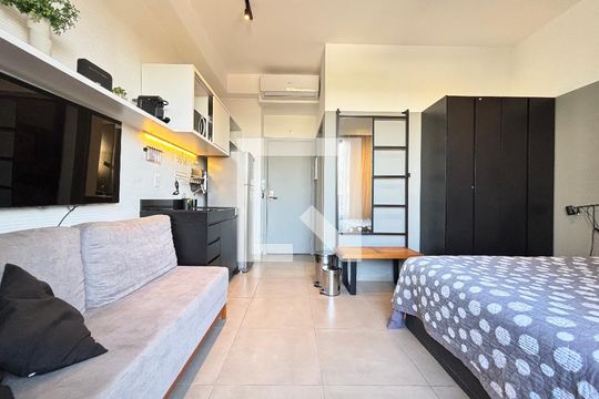 Studio de kitnet/studio para alugar com 1 quarto, 27m² em Vila Olímpia, São Paulo
