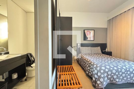 Studio de kitnet/studio para alugar com 1 quarto, 27m² em Vila Olímpia, São Paulo