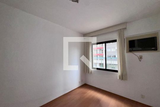 Suíte de apartamento à venda com 3 quartos, 120m² em Barra da Tijuca, Rio de Janeiro