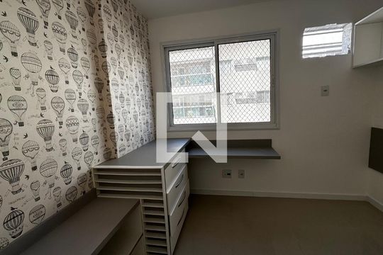 Quarto 1 de apartamento à venda com 2 quartos, 67m² em Vargem Pequena, Rio de Janeiro