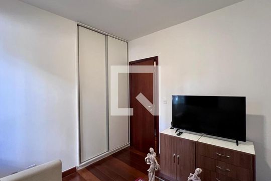 quarto  de apartamento à venda com 4 quartos, 127m² em Funcionários, Belo Horizonte
