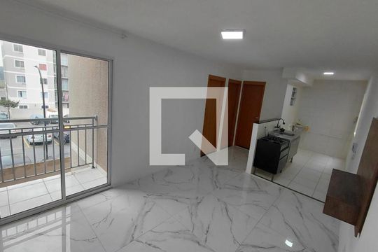 Apartamento para alugar com 2 quartos, 45m² em Caucaia do Alto, Cotia