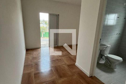 Casa à venda com 3 quartos, 142m² em Nova Jaguari, Santana de Parnaíba