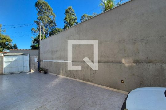 Vista da Sala  de casa à venda com 3 quartos, 197m² em Parque Santa Bárbara, Campinas