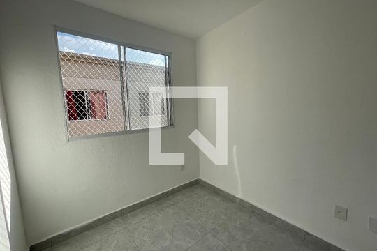 Quarto 2 de apartamento para alugar com 2 quartos, 39m² em Jardim Petropolis, Cotia