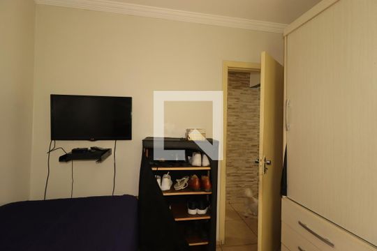 Quarto 1 de casa para alugar com 3 quartos, 300m² em Vila Mazzei, Santo André