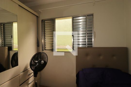 Quarto 1 de casa para alugar com 3 quartos, 300m² em Vila Mazzei, Santo André