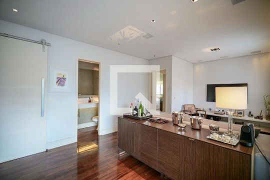 Sala de apartamento à venda com 2 quartos, 87m² em Vila Andrade, São Paulo