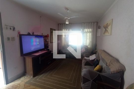 Casa à venda com 4 quartos, 150m² em Jardim Marisa, São Paulo