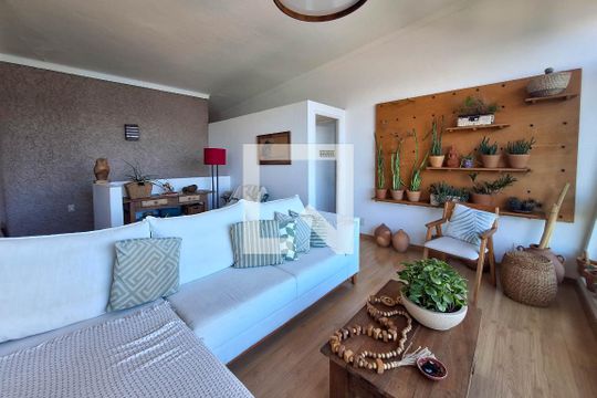 Sala 1 de casa à venda com 3 quartos, 350m² em São Francisco, Niterói