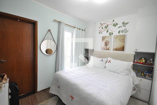 Suíte 1 de casa à venda com 3 quartos, 150m² em Vila Constança, São Paulo