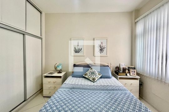 Suite  de apartamento para alugar com 3 quartos, 100m² em Ipanema, Rio de Janeiro