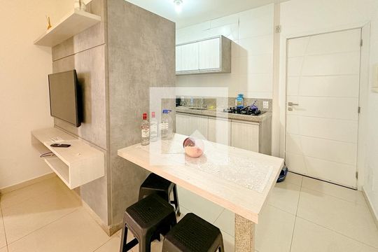 Sala de Jantar de apartamento para alugar com 2 quartos, 70m² em Santinho, Florianópolis