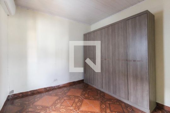 Quarto 1 de casa para alugar com 2 quartos, 102m² em Itaquera, São Paulo