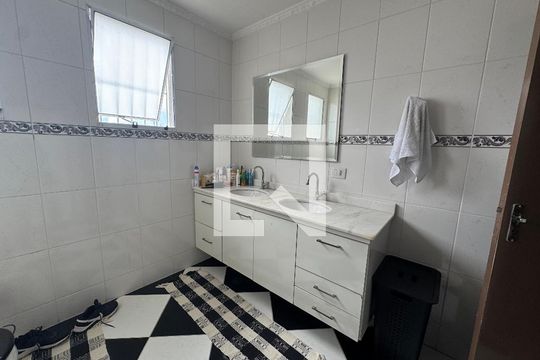 Casa à venda com 3 quartos, 125m² em Jardim D’abril, Osasco