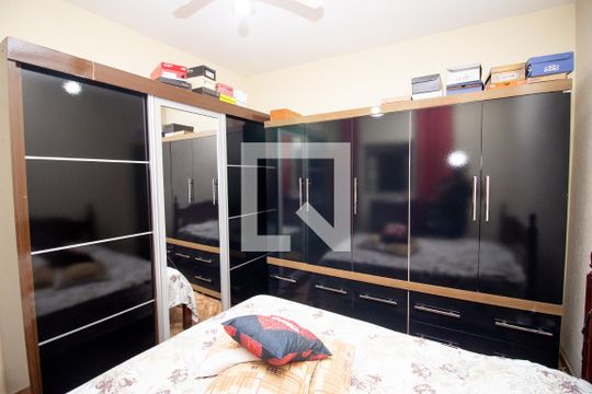 Quarto 1 de casa à venda com 5 quartos, 190m² em Parque Maracana, Contagem