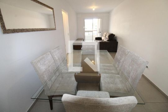 Sala de apartamento para alugar com 2 quartos, 68m² em Parque Industrial, São José dos Campos
