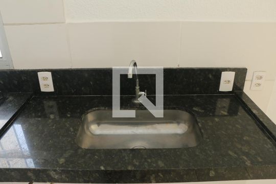 Cozinha - Torneira de apartamento para alugar com 2 quartos, 43m² em Jardim da Posse, Nova Iguaçu