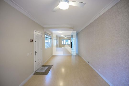 Casa de Condomínio à venda com 3 quartos, 168m² em Parque Assuncao, Taboão da Serra