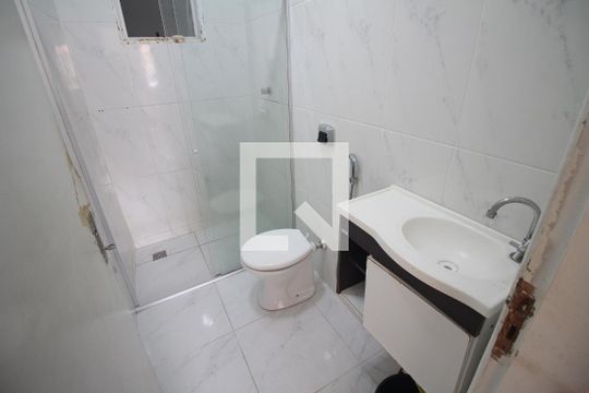 Banheiro de casa à venda com 3 quartos, 86m² em Diamante, Belo Horizonte