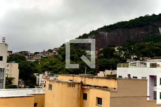Apartamento à venda com 3 quartos, 92m² em Glória, Rio de Janeiro