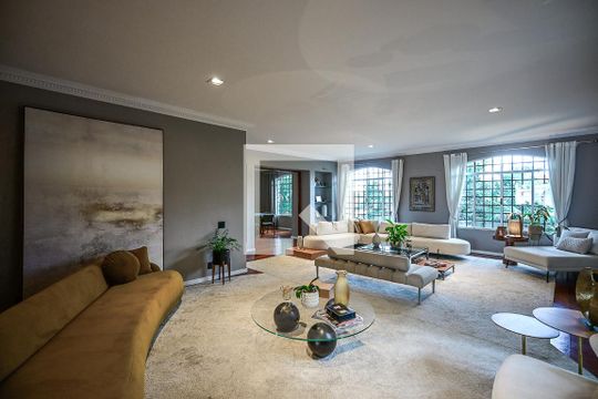 Sala de casa à venda com 5 quartos, 735m² em Jardim Leonor, São Paulo