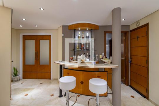 Sala de casa à venda com 3 quartos, 330m² em Jardim Maia, Guarulhos