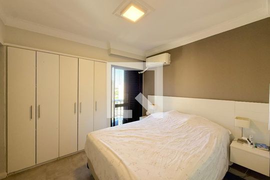 Quarto de apartamento à venda com 2 quartos, 120m² em Mansões Santo Antônio, Campinas