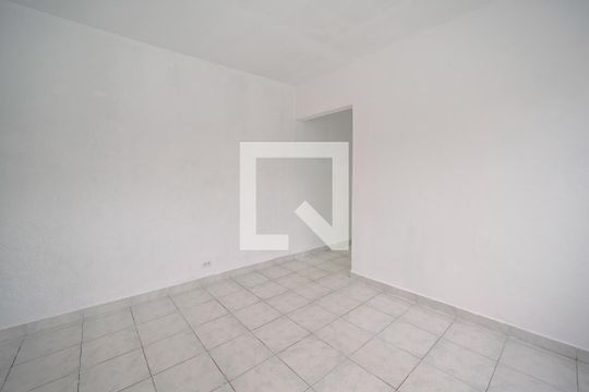 Sala de casa à venda com 3 quartos, 100m² em Vila Nhocuné, São Paulo