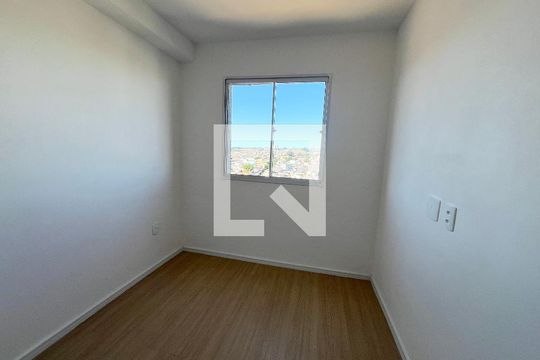 Quarto 2 de apartamento à venda com 2 quartos, 29m² em Jardim Imperador (zona Leste), São Paulo