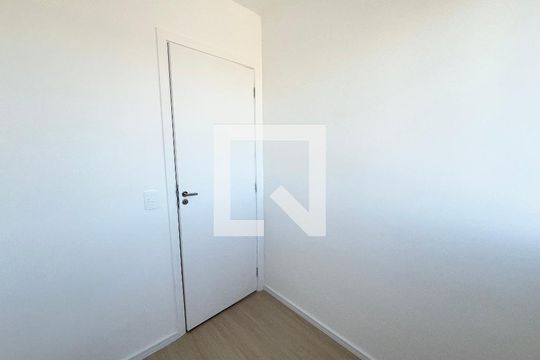 Quarto 1 de apartamento à venda com 2 quartos, 29m² em Jardim Imperador (zona Leste), São Paulo