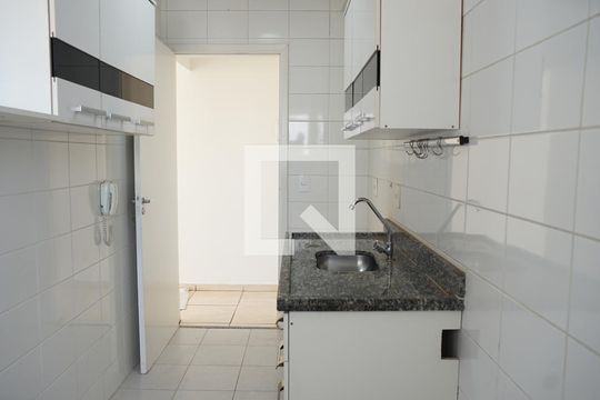 Cozinha de apartamento para alugar com 2 quartos, 55m² em Centro, Guarulhos