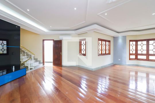 Sala de casa à venda com 4 quartos, 570m² em Vila Rosaria, São Paulo
