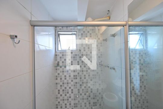 Banheiro Social de kitnet/studio para alugar com 1 quarto, 24m² em Vila Clementino, São Paulo