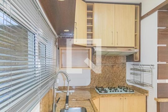 Sala/Cozinha de casa de condomínio à venda com 3 quartos, 122m² em Fátima, Canoas