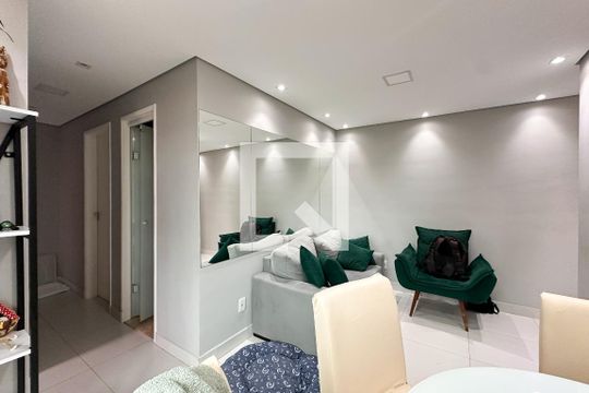 Sala de apartamento à venda com 3 quartos, 60m² em Parque Santo Antonio, São Bernardo do Campo