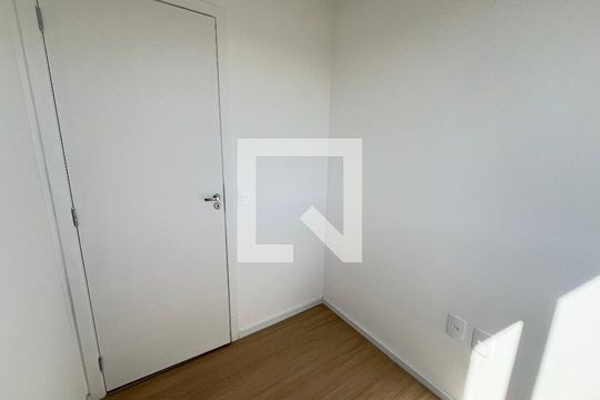 Quarto 1 de apartamento à venda com 2 quartos, 29m² em Jardim Imperador (zona Leste), São Paulo