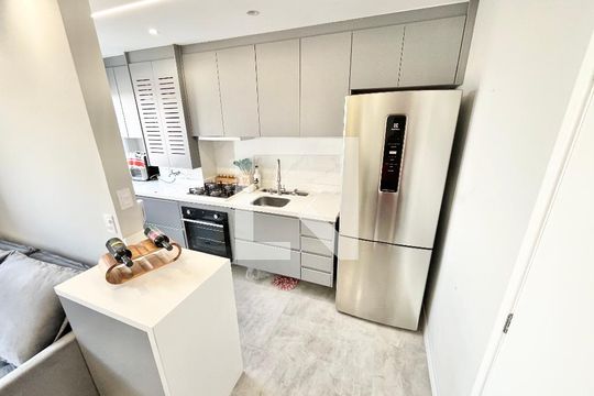 Sala/Cozinha de apartamento à venda com 2 quartos, 41m² em Vila Nova Cachoeirinha, São Paulo