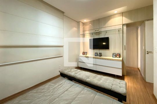Suite 1 de apartamento à venda com 4 quartos, 230m² em Sagrada Família, Belo Horizonte