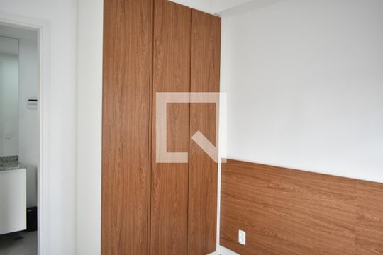 Studio de kitnet/studio para alugar com 0 quarto, 29m² em Chácara Inglesa, São Paulo
