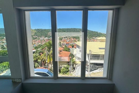 Corredor de casa de condomínio à venda com 4 quartos, 352m² em Piratininga, Niterói