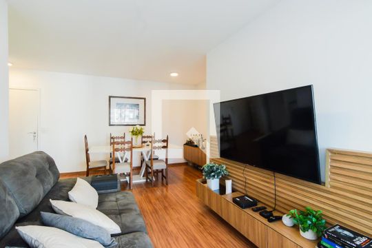 Sala de apartamento para alugar com 3 quartos, 87m² em Jardim Flor da Montanha, Guarulhos