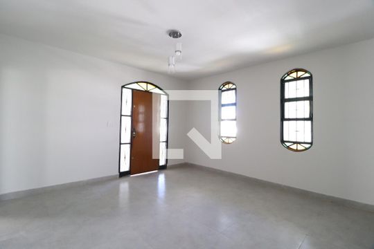 Sala de casa para alugar com 4 quartos, 350m² em Nossa Senhora Aparecida, Uberlândia