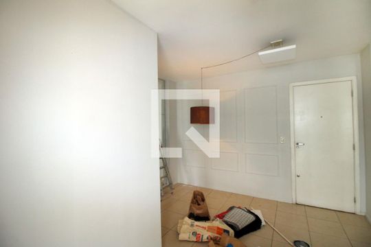 Sala de apartamento à venda com 2 quartos, 50m² em Vicente de Carvalho, Rio de Janeiro