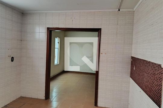 Casa à venda com 3 quartos, 150m² em Vila Zelina, São Paulo