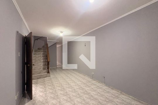 Sala de casa para alugar com 3 quartos, 191m² em Parque das Nações, Santo André